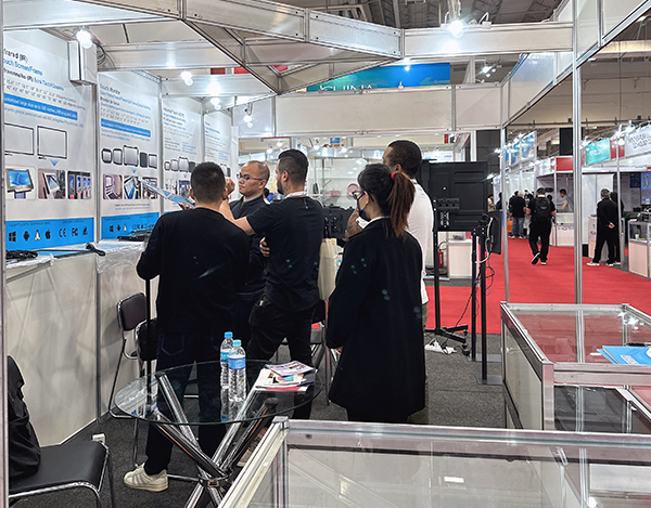 Exhibition2
